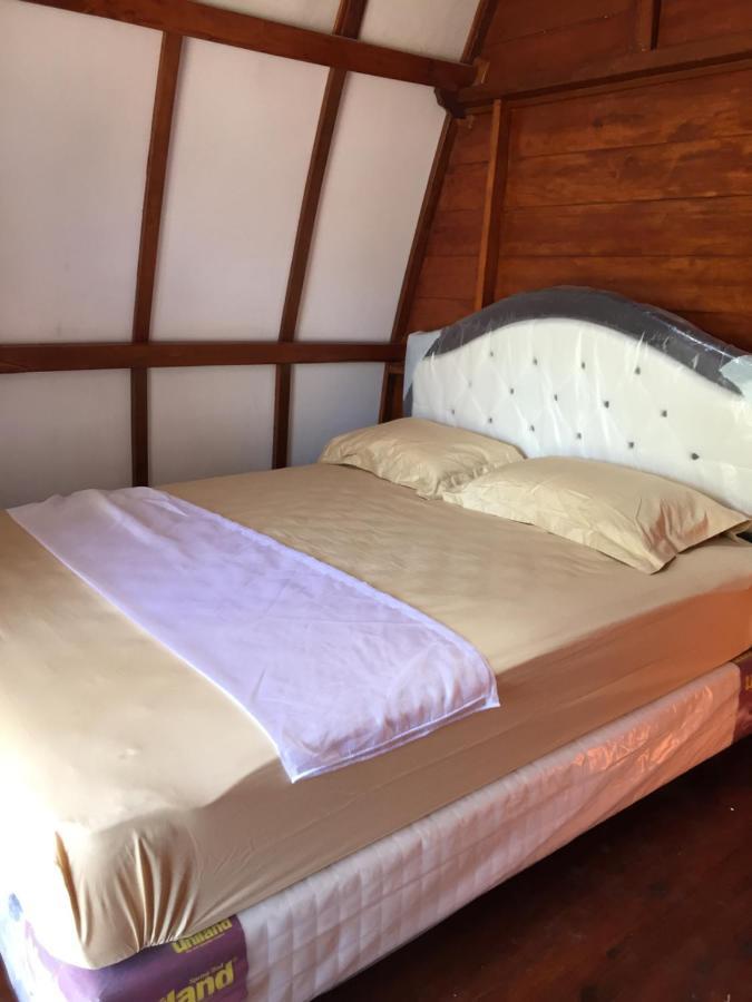 Raffles Inn 纳闽巴霍 外观 照片