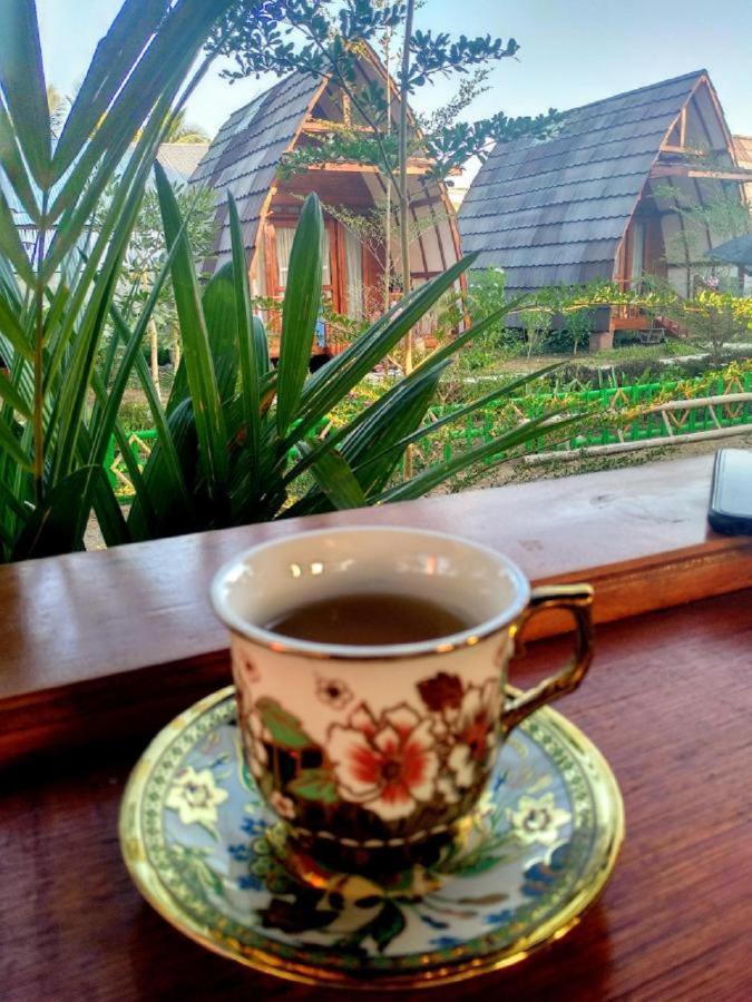 Raffles Inn 纳闽巴霍 外观 照片